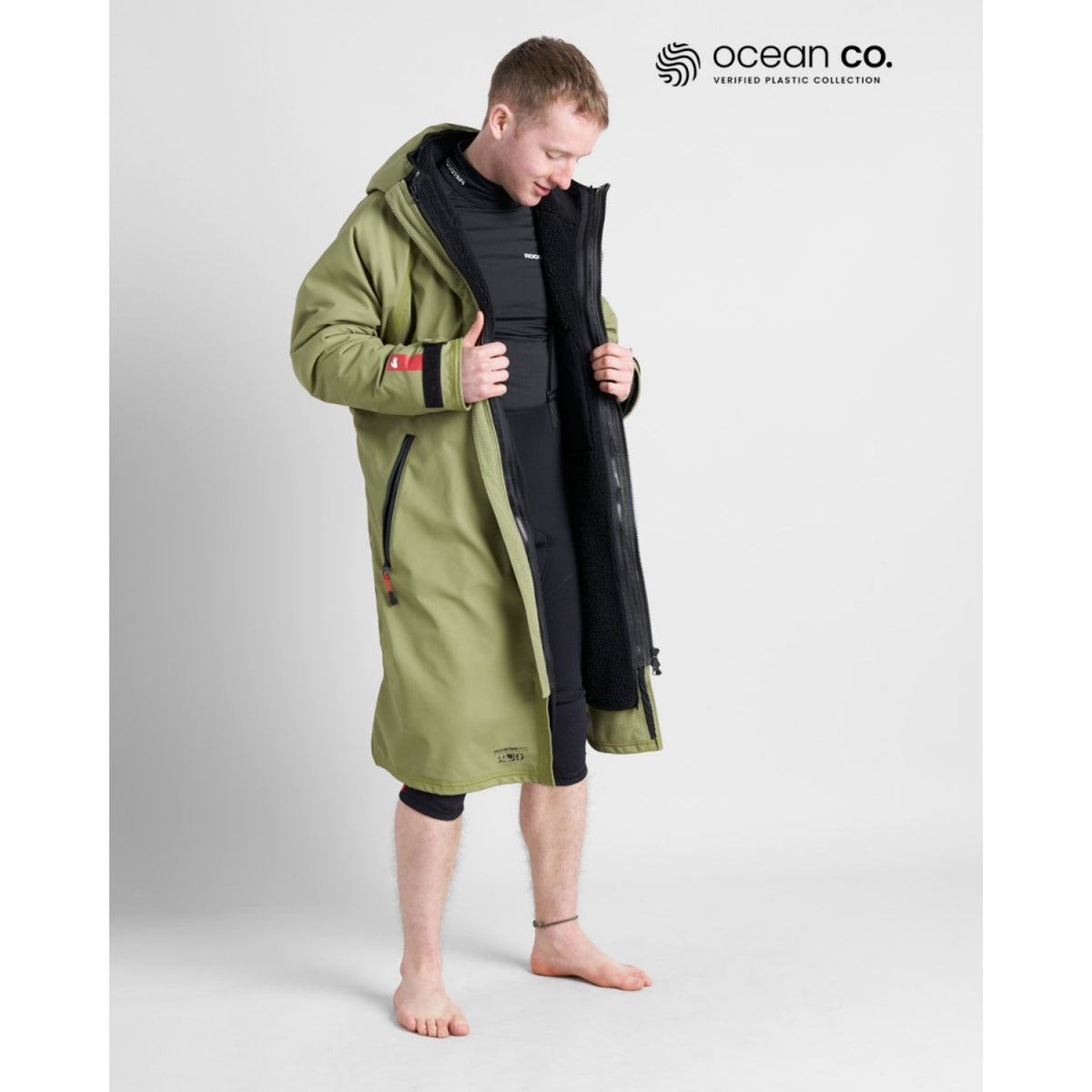 Rooster rigging coat