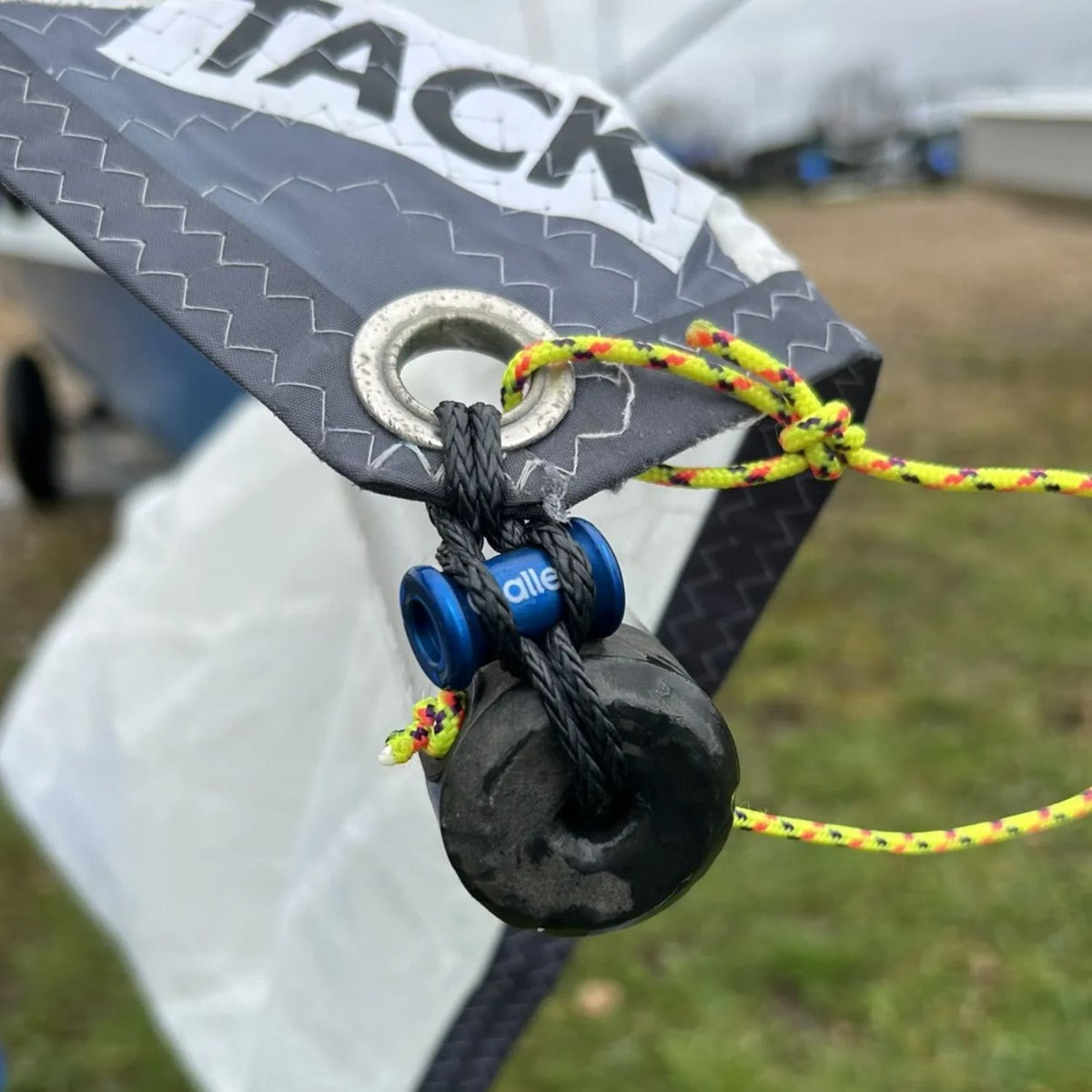 Allen 4 mm Tii-Bone Spoolschackel, svart